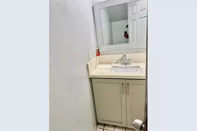 8906 Elm, Los Angeles, CA 90002 - Photo 10