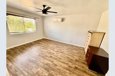 8906 Elm, Los Angeles, CA 90002 - Photo 30
