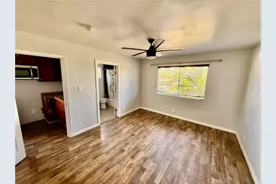 8906 Elm, Los Angeles, CA 90002 - Photo 28