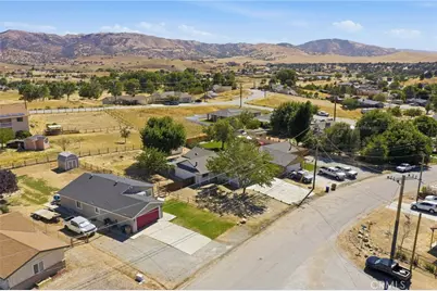 21009 Brentwood, Tehachapi, CA 93561 - Photo 56