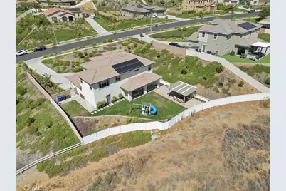 1238 Matterhorn, Riverside, CA 92506 - Photo 40