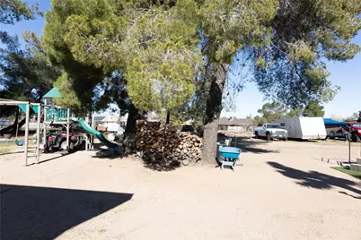 15078 Cactus, Hesperia, CA 92345 - Photo 58
