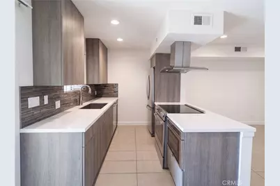 5300 E Waverly Drive #H6, Palm Springs, CA 92264 - Photo 2