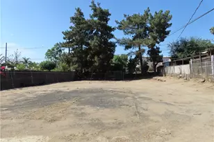 925 Navajo Rd, Perris, CA 92570 - Photo 10