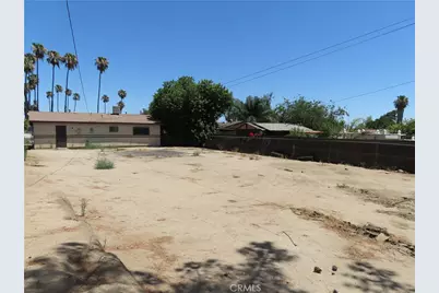 925 Navajo Road, Perris, CA 92570 - Photo 14