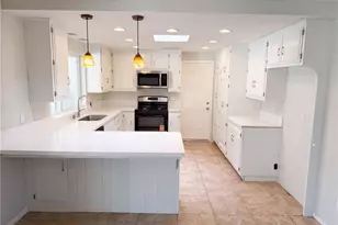 54804 Martinez, Yucca Valley, CA 92284 - Photo 2