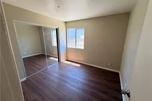 12006 Overland Ct, Fontana, CA 92337 - Photo 6