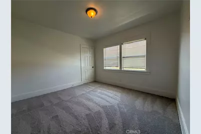 1238 W 55th, Los Angeles, CA 90037 - Photo 4