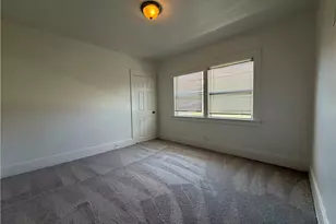 1238 W 55th, Los Angeles, CA 90037 - Photo 4