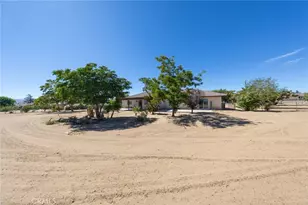 15532 Larch, Hesperia, CA 92345 - Photo 28
