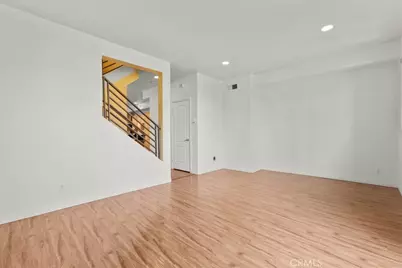 11622 Oxnard Street, North Hollywood, CA 91606 - Photo 8
