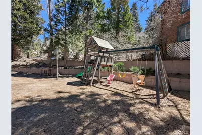 33597 Green Valley Lake Road, Green Valley Lake, CA 92341 - Photo 40