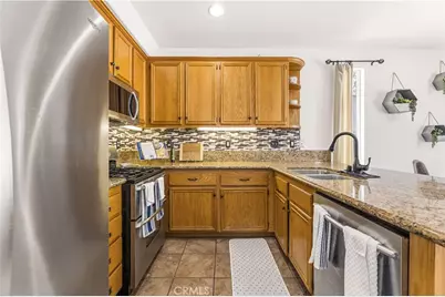 1009 Bayberry Court, Carson, CA 90746 - Photo 10