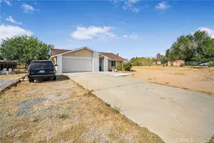 18025 Juniper St, Hesperia, CA 92345 - Photo 2