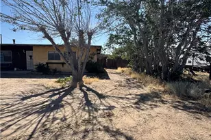 15872 Muscatel, Hesperia, CA 92345 - Photo 8