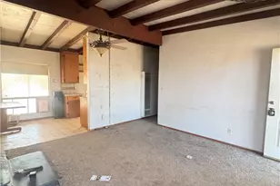 15872 Muscatel, Hesperia, CA 92345 - Photo 12
