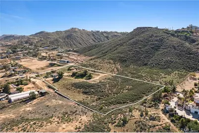 15953 Cajalco Road, Perris, CA 92570 - Photo 2