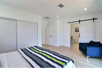 2015 W 42nd Place, Los Angeles, CA 90062 - Photo 14