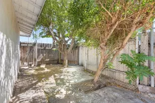 146 W 81st, Los Angeles, CA 90003 - Photo 22