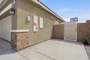 15727 Akron, Victorville, CA 92394 - Photo 44