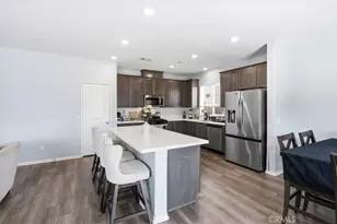 15727 Akron, Victorville, CA 92394 - Photo 18
