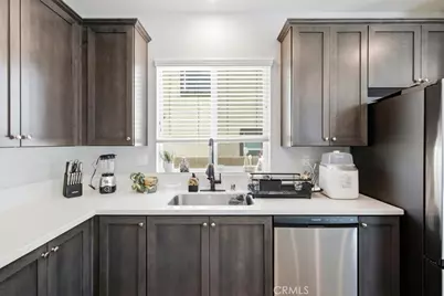 15727 Akron, Victorville, CA 92394 - Photo 20