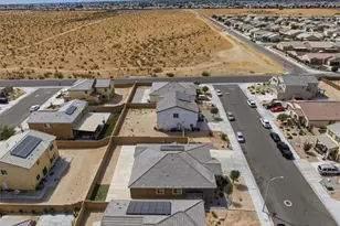 15727 Akron, Victorville, CA 92394 - Photo 36