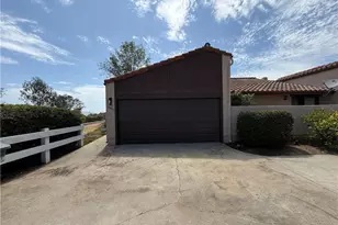 2055 Earl Glen, Escondido, CA 92026 - Photo 2