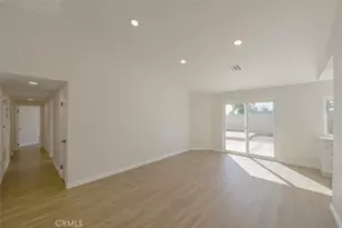 211 W Columbine Ave, Rialto, CA 92377 - Photo 12