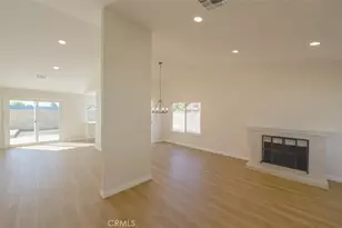 211 W Columbine Ave, Rialto, CA 92377 - Photo 4