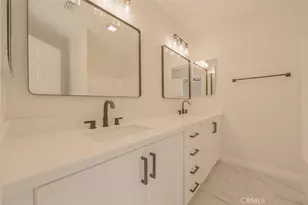 211 W Columbine Ave, Rialto, CA 92377 - Photo 18