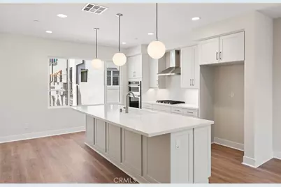 101 Sorrel Court, Burbank, CA 91506 - Photo 10