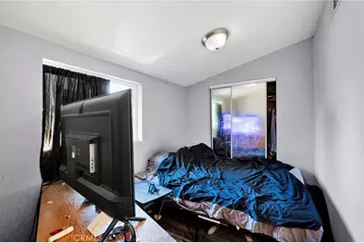 1076 W 5th St, San Bernardino, CA 92411 - Photo 28