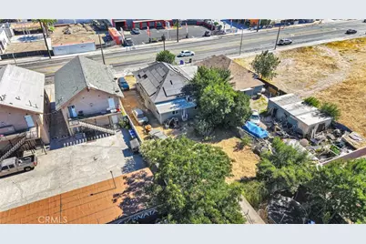 1076 W 5th St, San Bernardino, CA 92411 - Photo 38