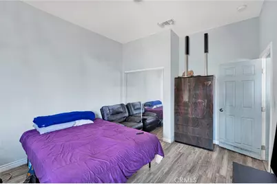 1076 W 5th St, San Bernardino, CA 92411 - Photo 14