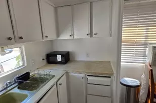 13892 Pioneer Rd Spc 9, Apple Valley, CA 92307 - Photo 12