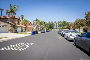 7482 Cambridge Ct, Fontana, CA 92336 - Photo 8