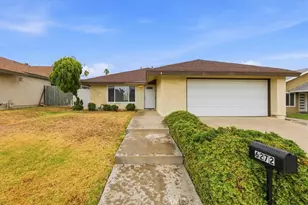 6272 Candlelight Dr, Jurupa Valley, CA 92509 - Photo 2