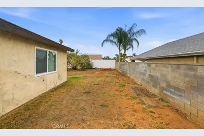 6272 Candle Light Drive, Jurupa, CA 92509 - Photo 36