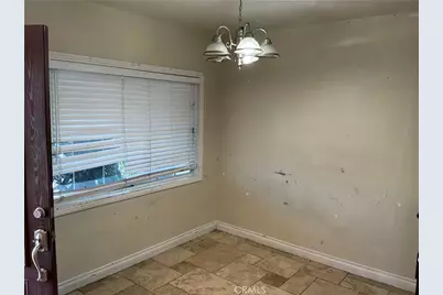 21827 Nicolle, Carson, CA 90745 - Photo 4