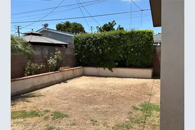 21827 Nicolle, Carson, CA 90745 - Photo 10