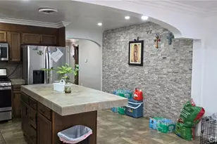 7115 Rubidoux, Yucca Valley, CA 92284 - Photo 18