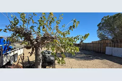 7115 Rubidoux, Yucca Valley, CA 92284 - Photo 22