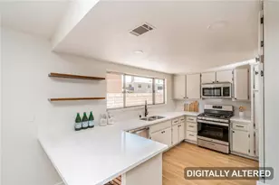 13665 Driftwood, Victorville, CA 92395 - Photo 8