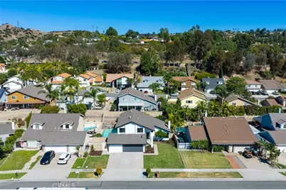 7666 E Paseo Laredo, Anaheim Hills, CA 92808 - Photo 46