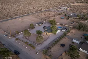32865 Topaz, Lucerne Valley, CA 92356 - Photo 8