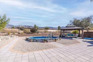 32865 Topaz, Lucerne Valley, CA 92356 - Photo 46