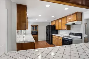 30904 Long Point Dr, Canyon Lake, CA 92587 - Photo 8