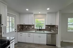 543 E 3rd St, Azusa, CA 91702 - Photo 6