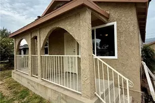543 E 3rd St, Azusa, CA 91702 - Photo 2